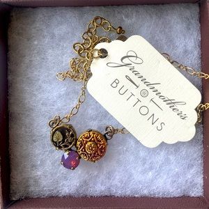 Grandmother’s Buttons Necklace